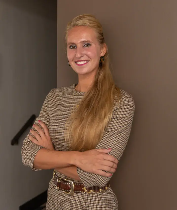 ANNEBELLE VEENSTRA